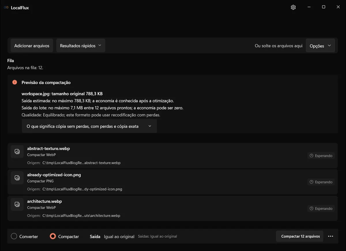 LocalFlux com 12 arquivos de imagem em formatos variados prontos no modo Compactar e um caminho de origem neutro em C:\tmp.