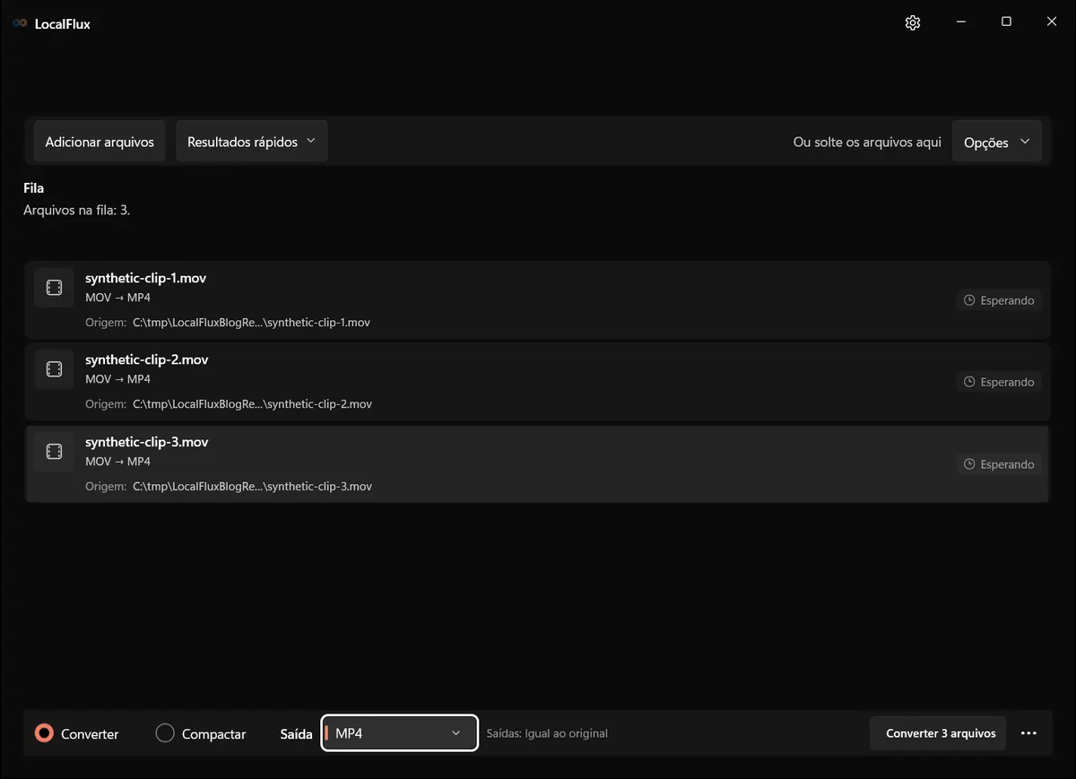 Três arquivos MOV sintéticos na fila do LocalFlux, todos prontos para saída em MP4.